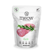 Load image into Gallery viewer, Meow Freeze Dried Cat Bites | Duck
